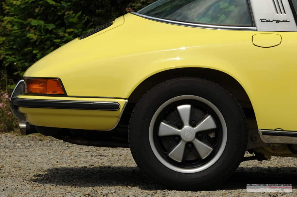 porsche-911-s-backdate-1972-1978-targa-yellow-for sale-williams crawford-3691